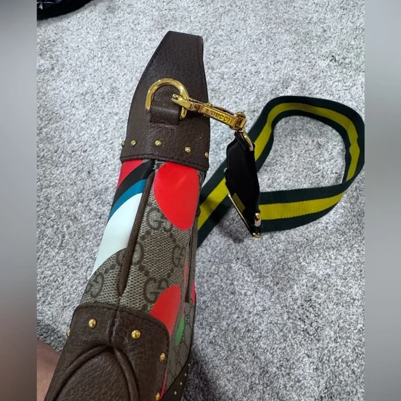 Gucci Geometric GG Supreme Canvas Jackie 1961 Small Studded Shoulder Bag - Picture 11 of 16